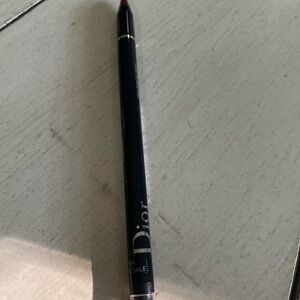Dior Red Eye Liner Precision Define